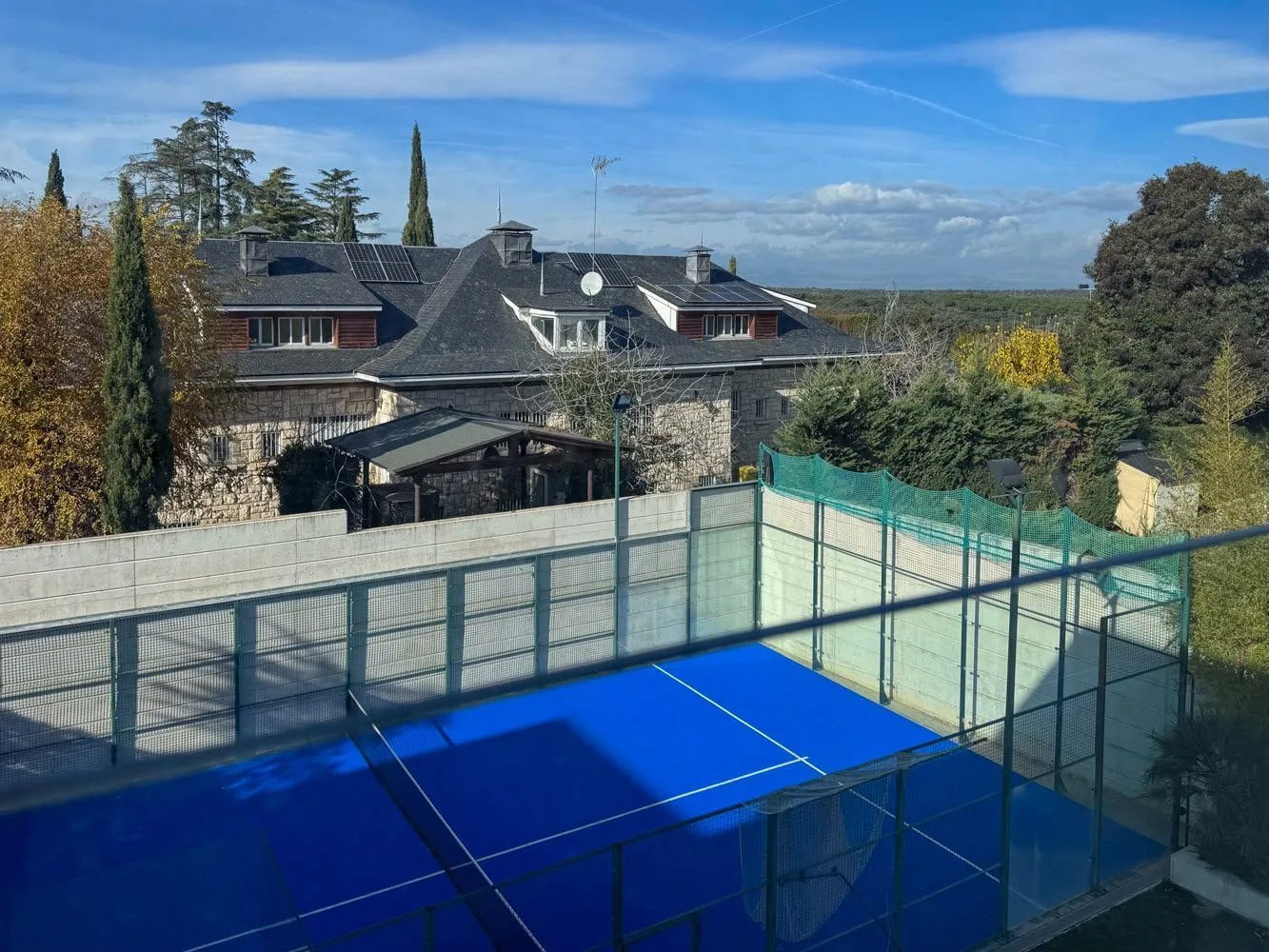 Villa de lujo con spa y pista de pádel en El Plantío — foto 2