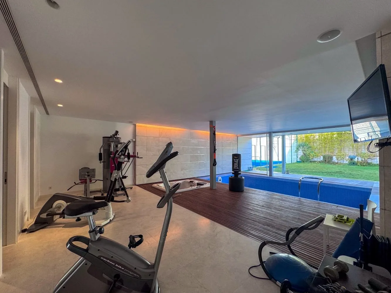 Villa de lujo con spa y pista de pádel en El Plantío — foto 7