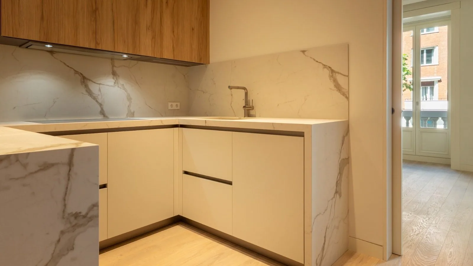 Piso de 230 m² en la calle Velázquez — foto 3