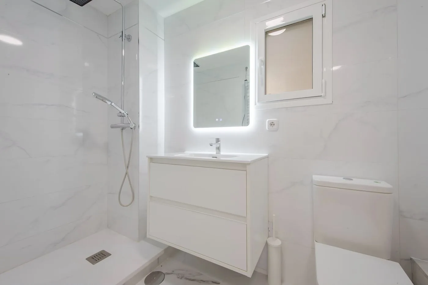 Gran piso de 5 dormitorios junto al Parque del Retiro — foto 10