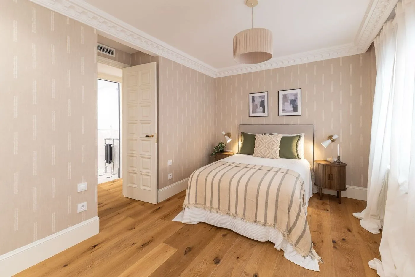 Piso reformado de 210 m² en el Barrio de Salamanca — foto 13
