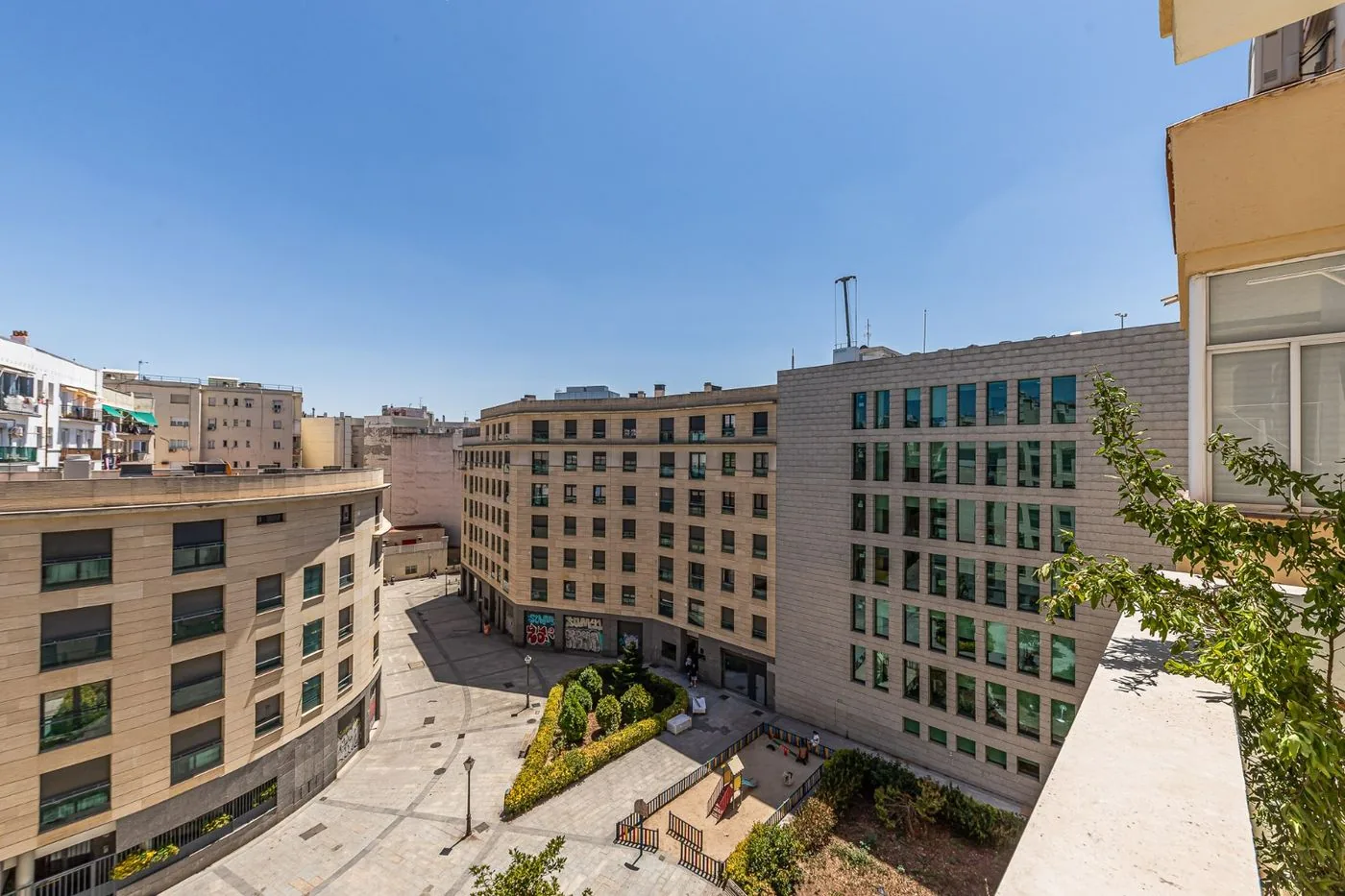 Piso reformado de 124 m² con terraza en Fuente del Berro (Goya) — foto 5